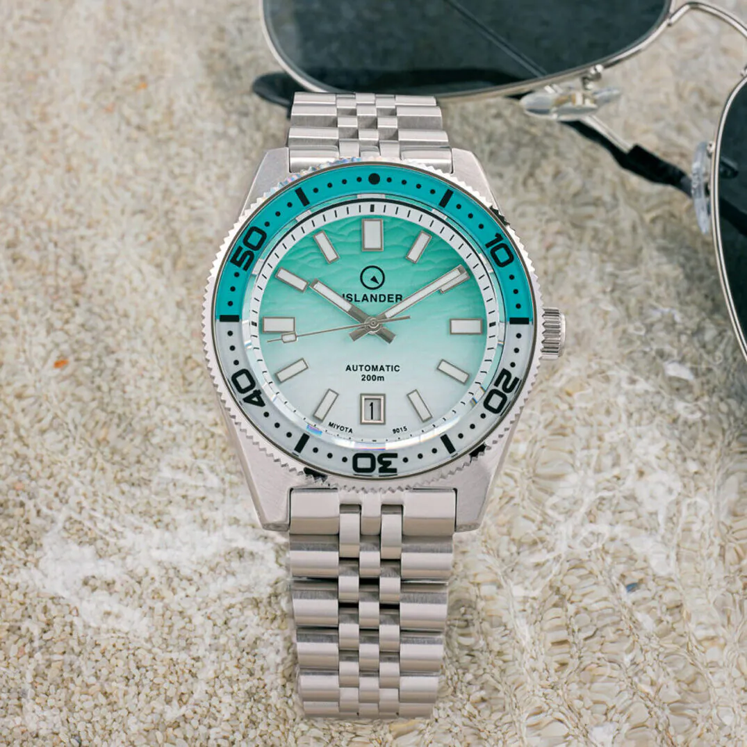 Islander Northport Seafoam Green and White Ripple