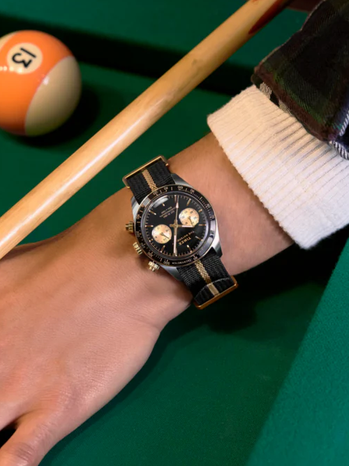 Timex Waterbury Heritage Chronograph 39mm TW2Y35400 – Black and Gold
