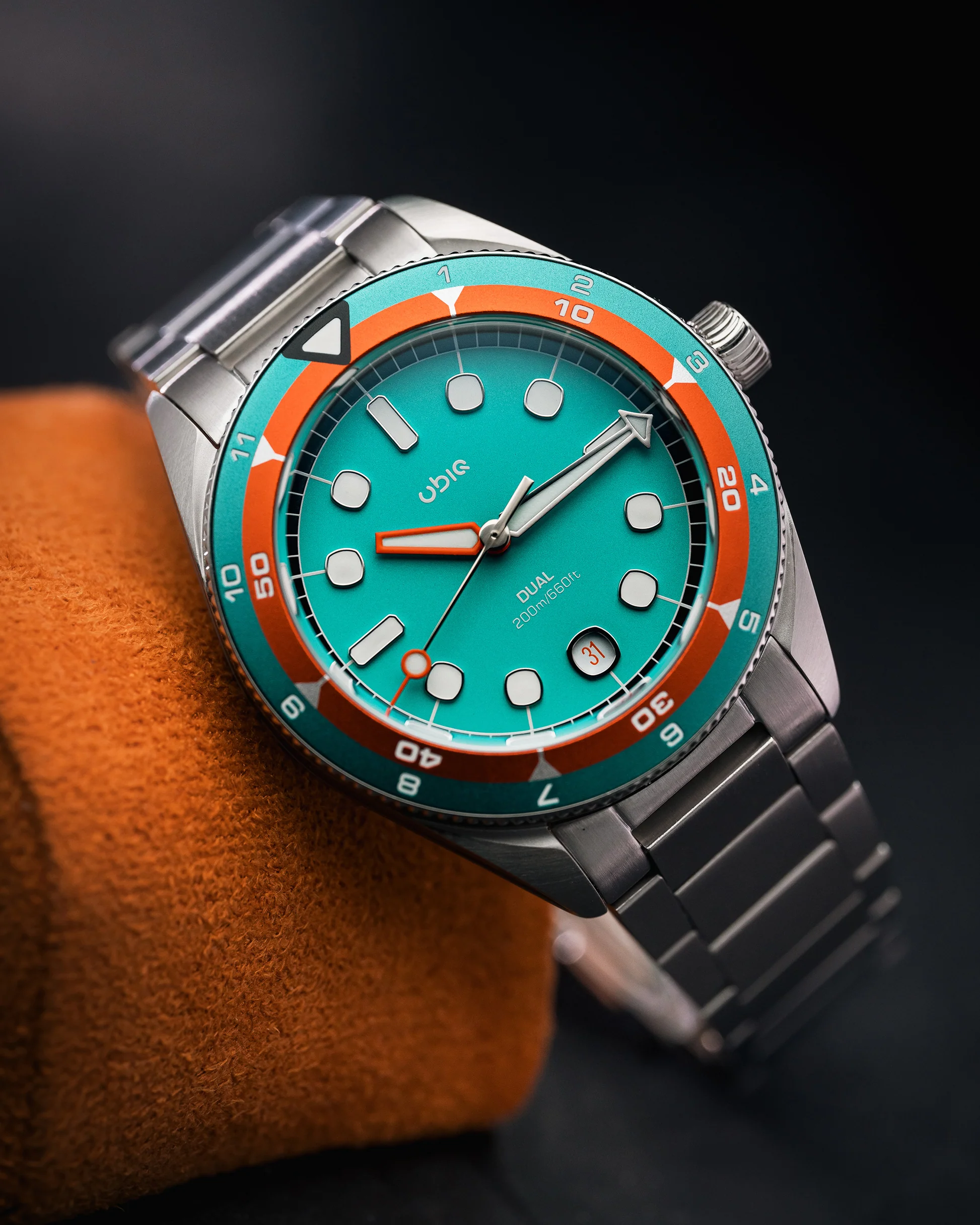 UBIQ Dual Series 01