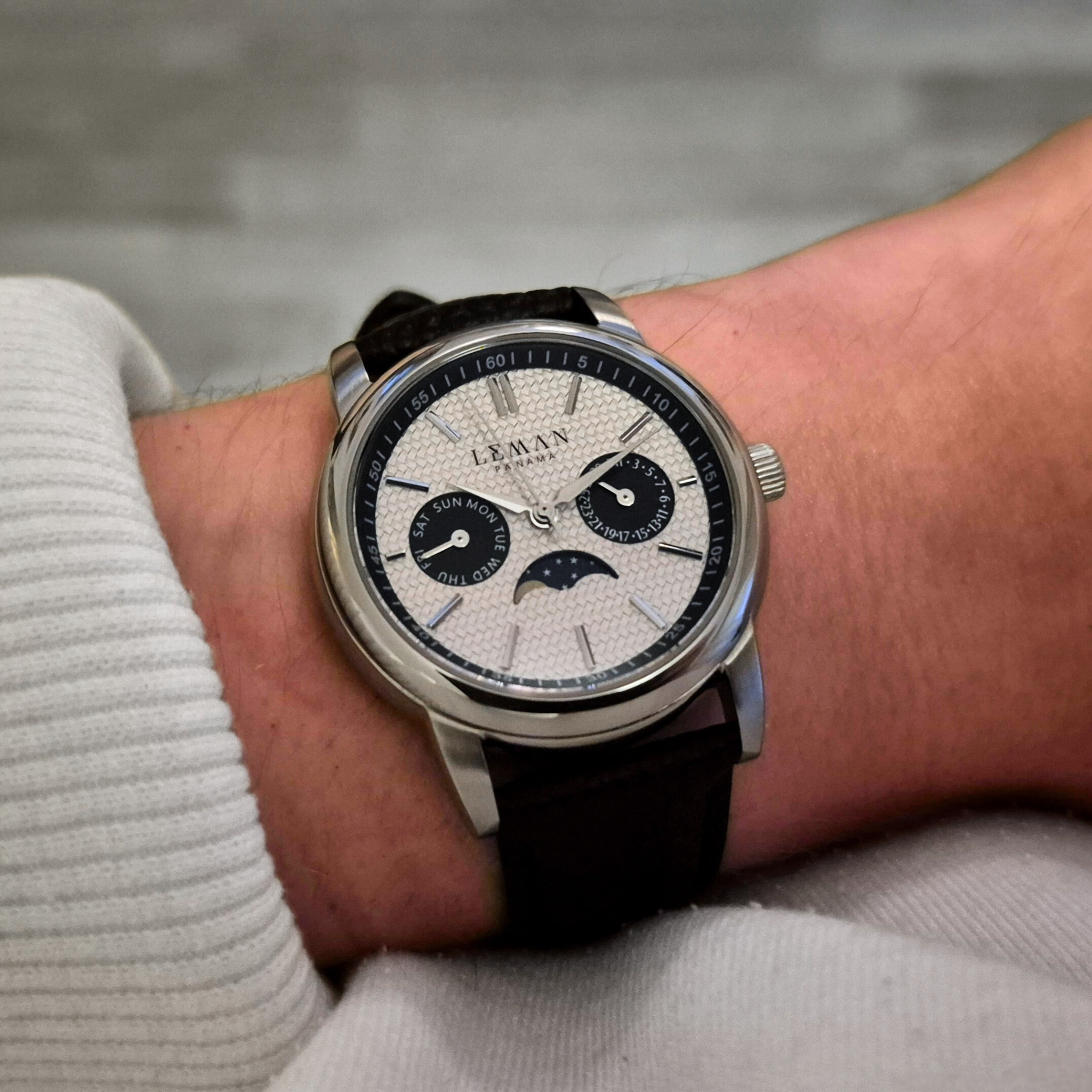 Leman Panama wrist shot