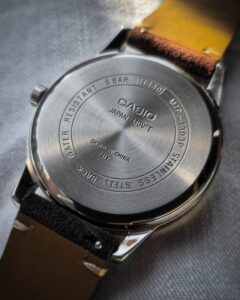 Casio MTP-1303PD-2AVEG caseback