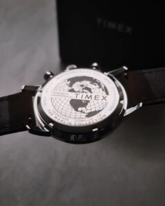Timex Marlin Chronograph TW2W51400 caseback