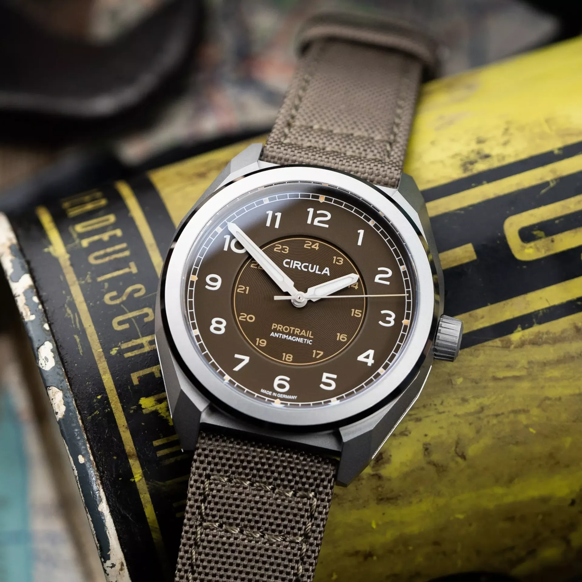 Circula ProTrail Field Watch Umber 