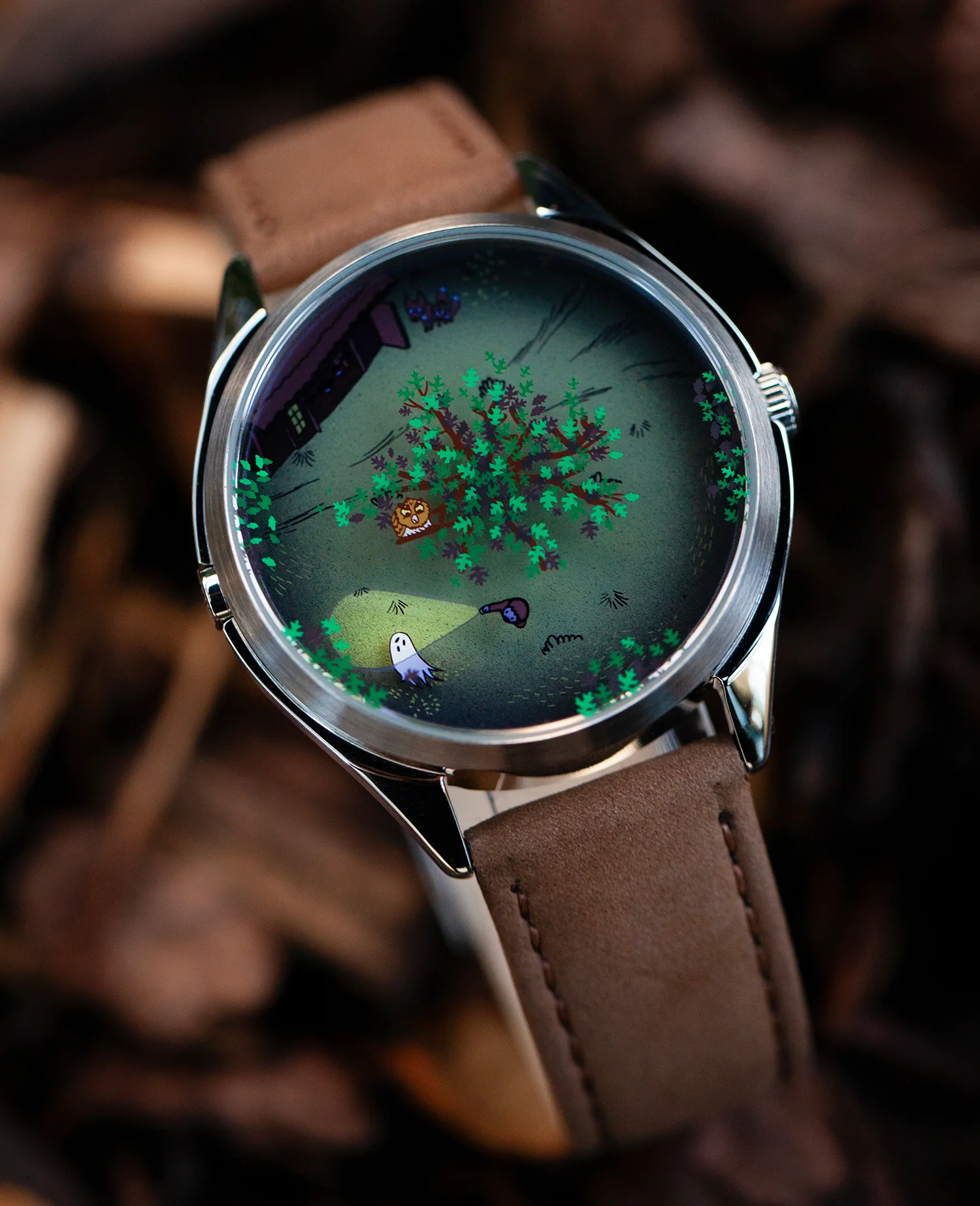 The 10 Best Affordable Halloween Watches (2025 Edition) Mr. Jones Watches โNight Howlโ
