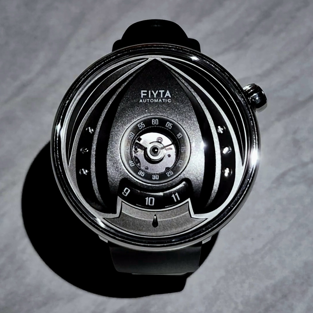 Hands-On With the FIYTA Space Shuttle: A Crazy Sci-Fi Watch