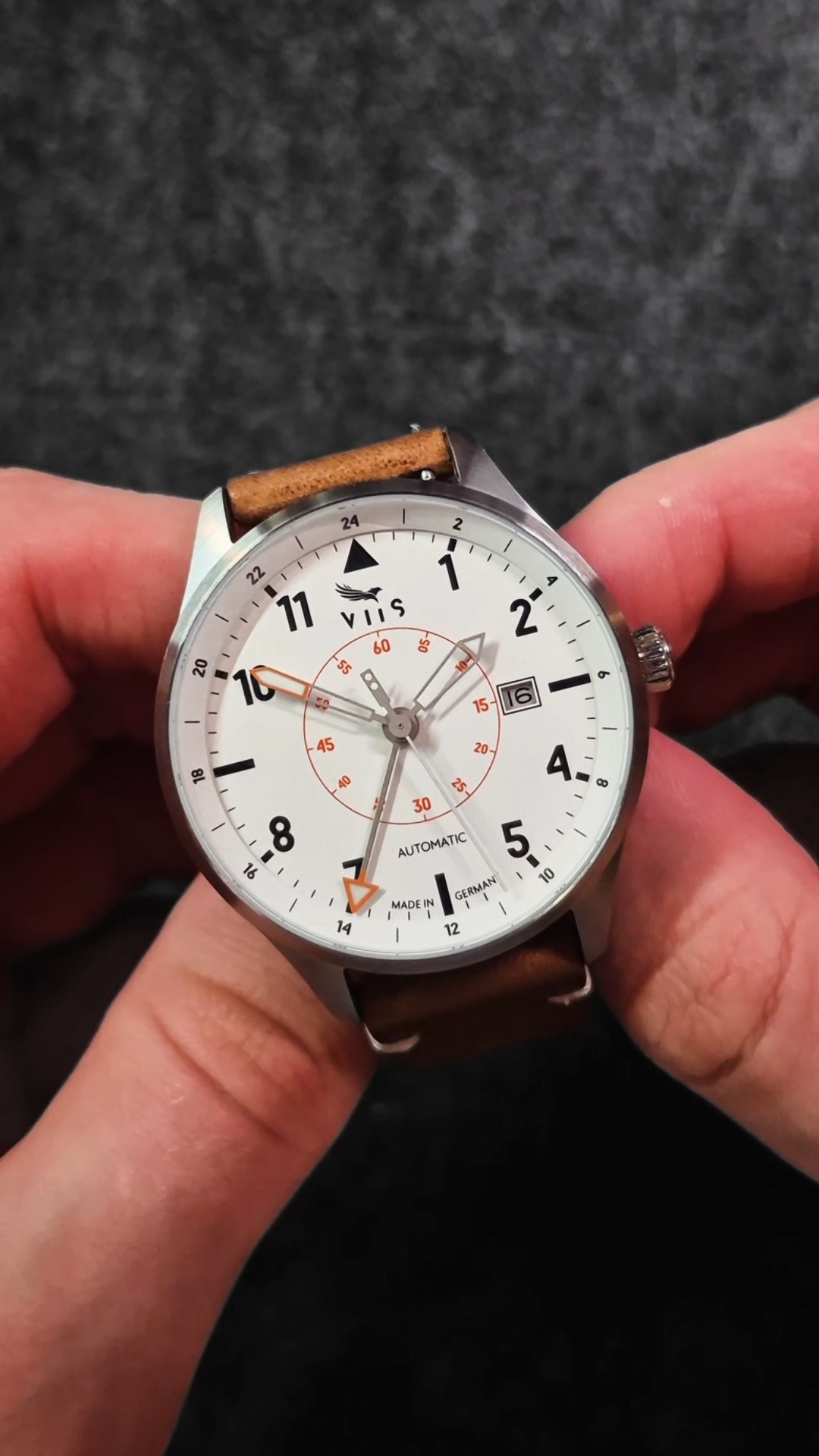 A True GMT Flieger Under €1000 — Hands-On with the VIIS Flieger GMT Levante